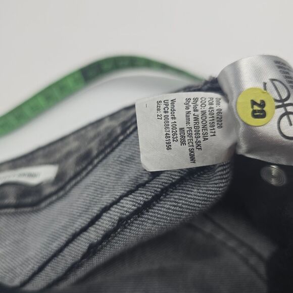 William Rast NWOT -1155 Perfect Skinny Jeans Ankle Zipper Grey Women's size 27 - Picture 7 of 9